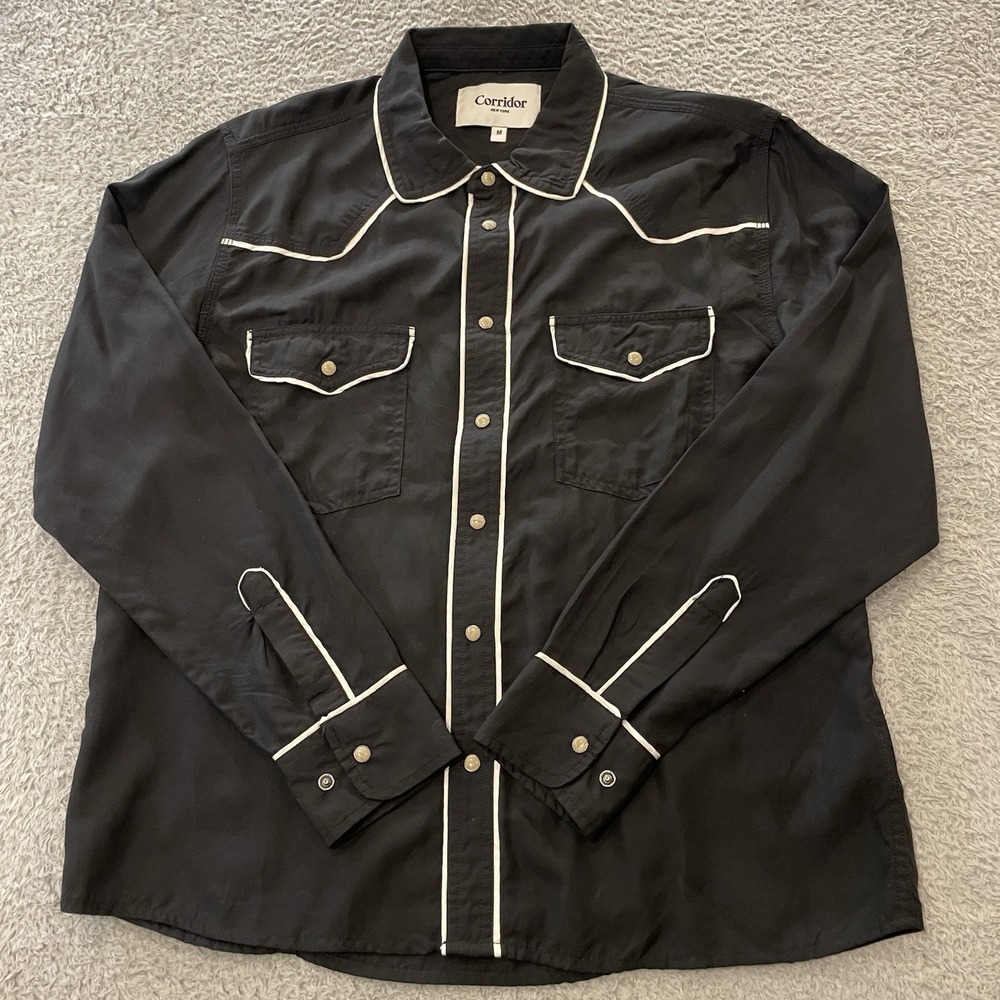 Corridor NYC Pearl Snap Western Shirt Mens Medium Black White Contrast Trim
